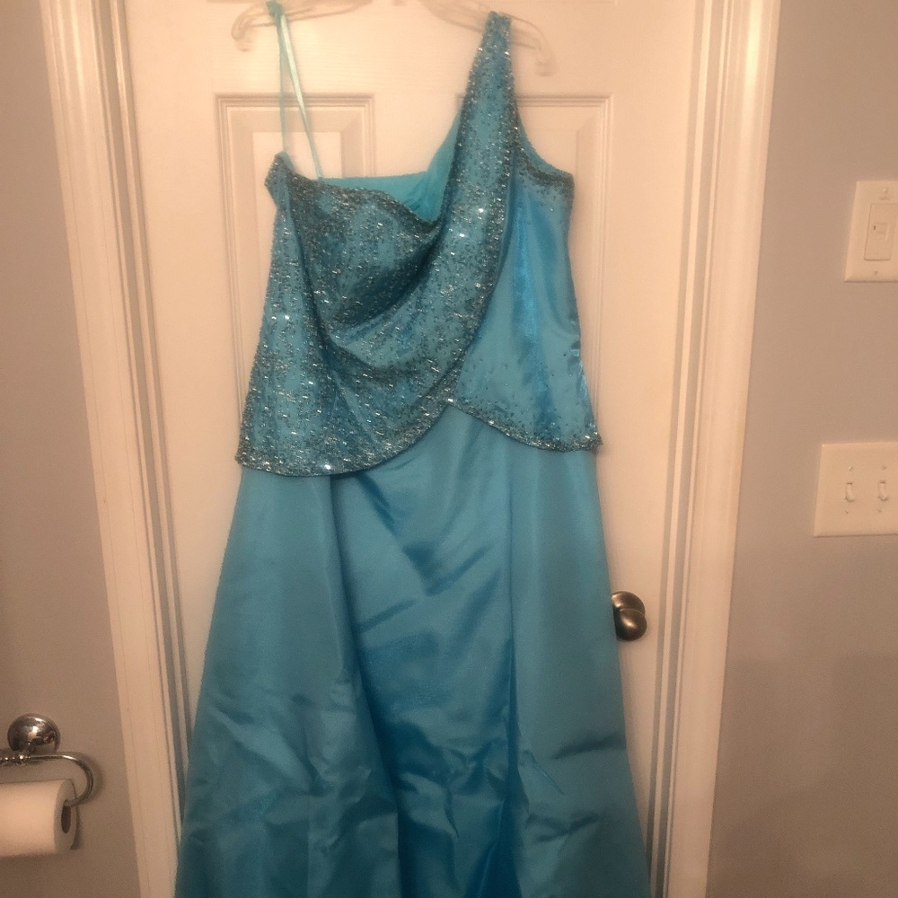 Glam Gurls Blue One-shoulder prom dress